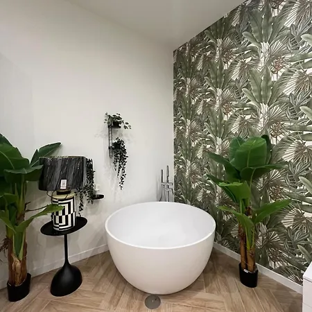 Гостевой дом Affittacamerecoppola 3*